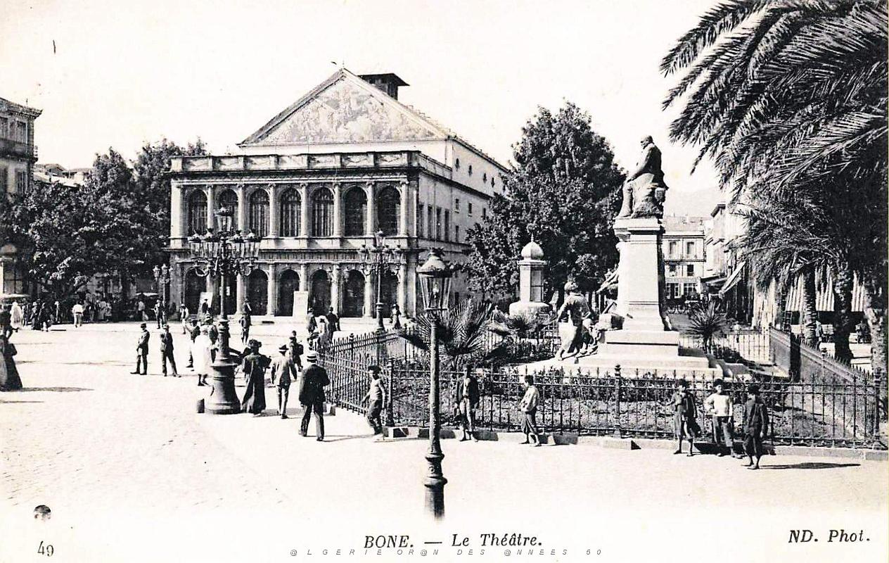 1270- Bone - Le Theatre.jpg